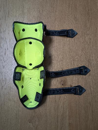 GINOCCHIERE DA ENDURO-CROSS