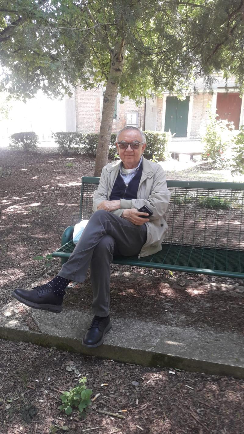 CERCO DONNA DELL EST
