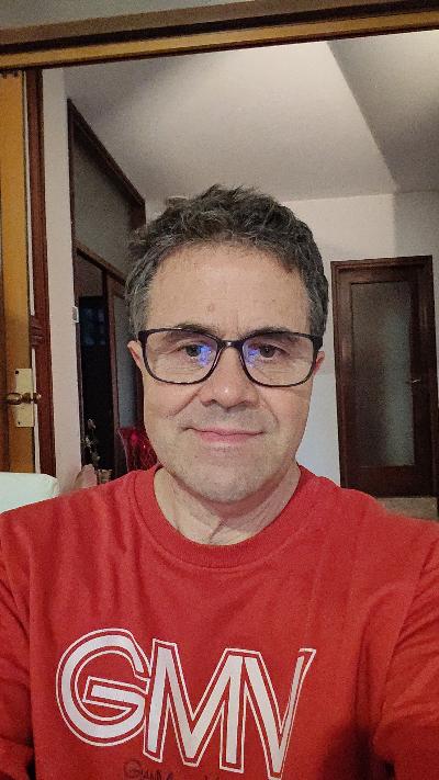 Cerco buon rapporto d'amicizia 