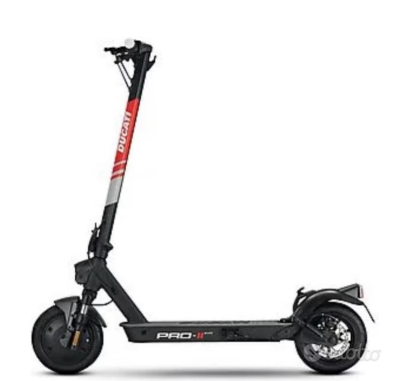 MONOPATTINO ELETTRICO DUCATI PRO EVOLUTION ORIGINALE NUOVO.