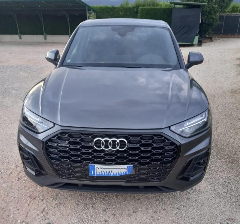 Audi Q5 Sportback SUV 5 porte (7.800 Km)