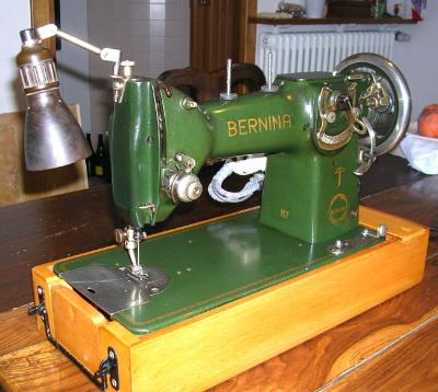 Macchina per cucire Bernina 117 L