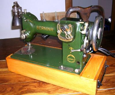 Macchina per cucire Bernina 117 L