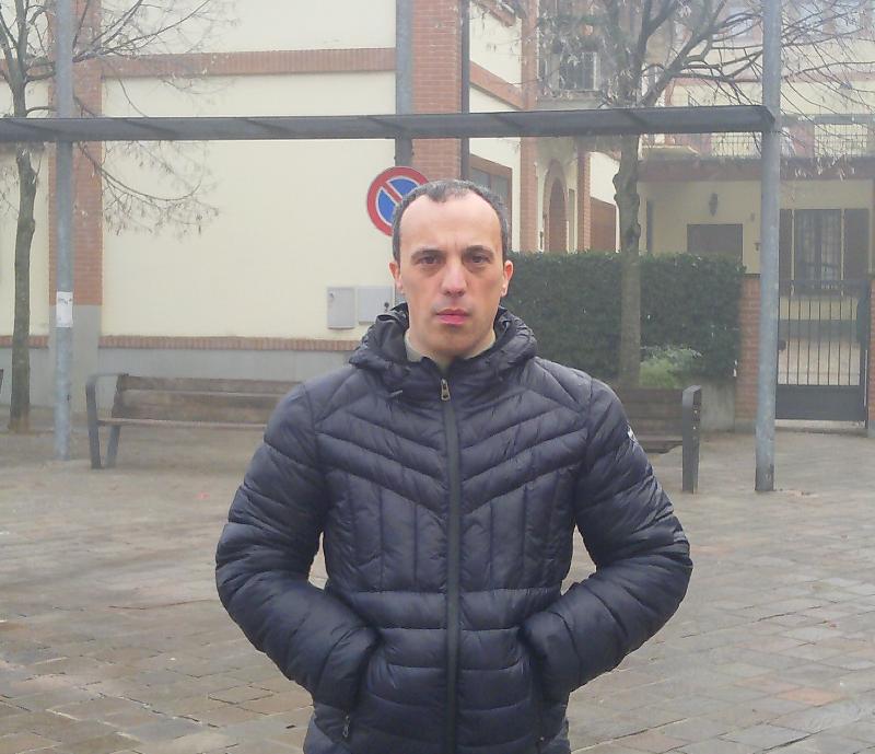 cerco ragazza per donarle tutto il mio amore