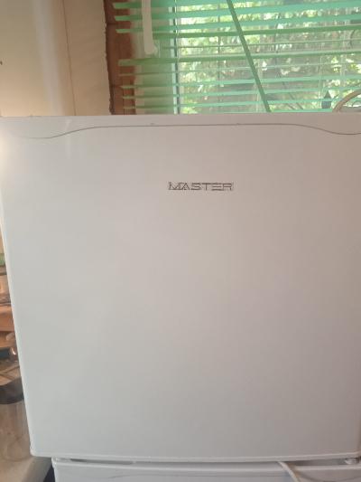 Mini freezer