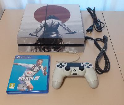 CONSOLLE PLAYSTATION 4 (PREZZO TRATTABILE)