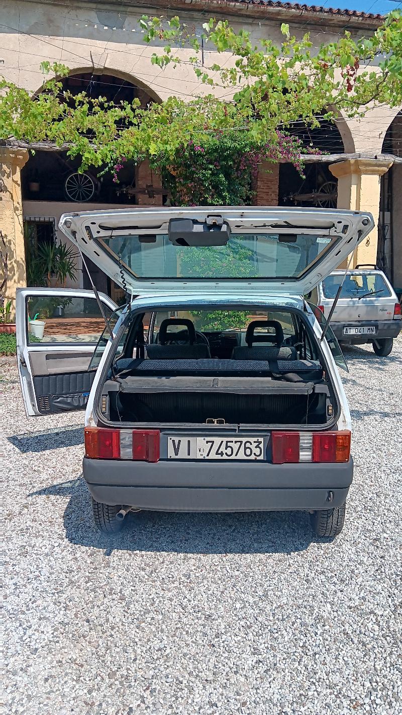 Lancia Y10 
