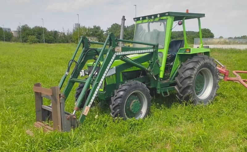 AGRIFULL DT CON CARICATORE FRONTALE 75 HP 