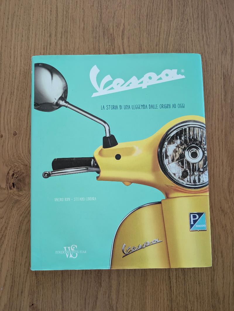 VESPA - LIBRO DELLA SUA STORIA