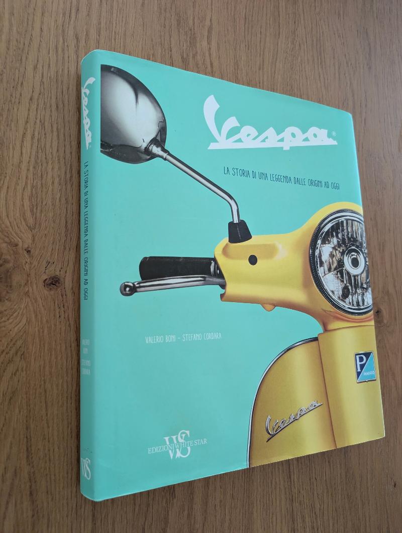 VESPA - LIBRO DELLA SUA STORIA
