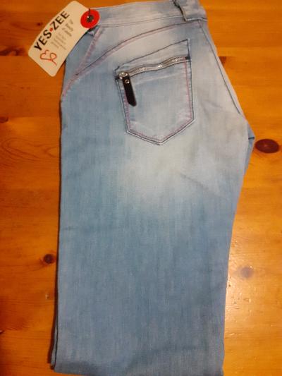 abbigliamento ragazza