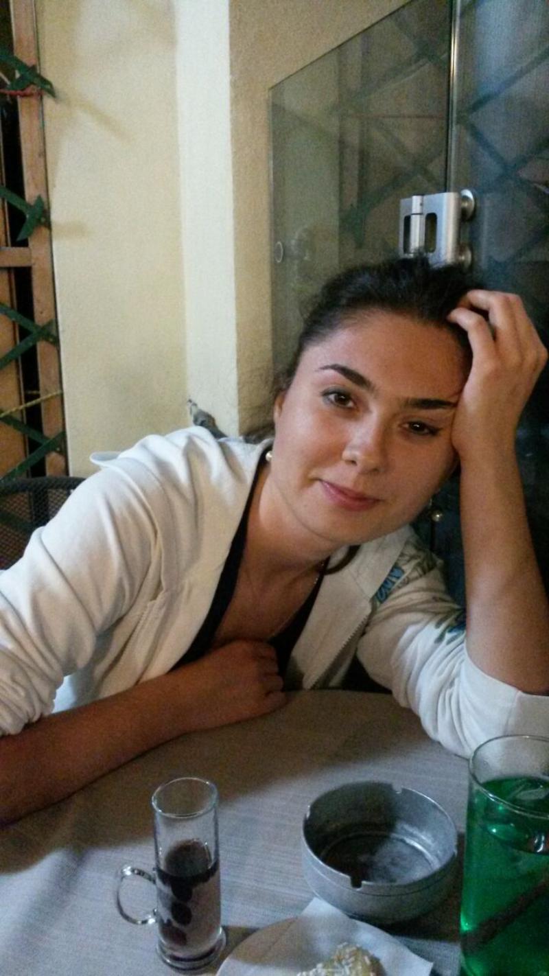 Viviana, guardia di sicurezza. 