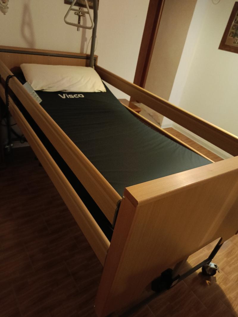Letto con spondine 