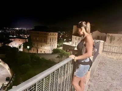 Donna sensuale e indipendente