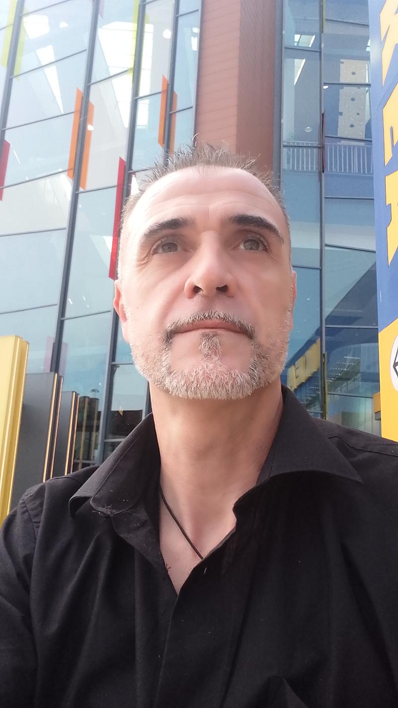 Magari il mio cuore tornerà a battere per te