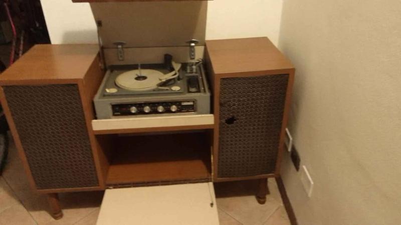 Mobile stereo+radio vintage
