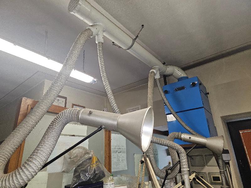 Depuratore d'aria mod. SIRIO con IMPIANTO ASPIRAZIONE a 2 bocchette ad albe