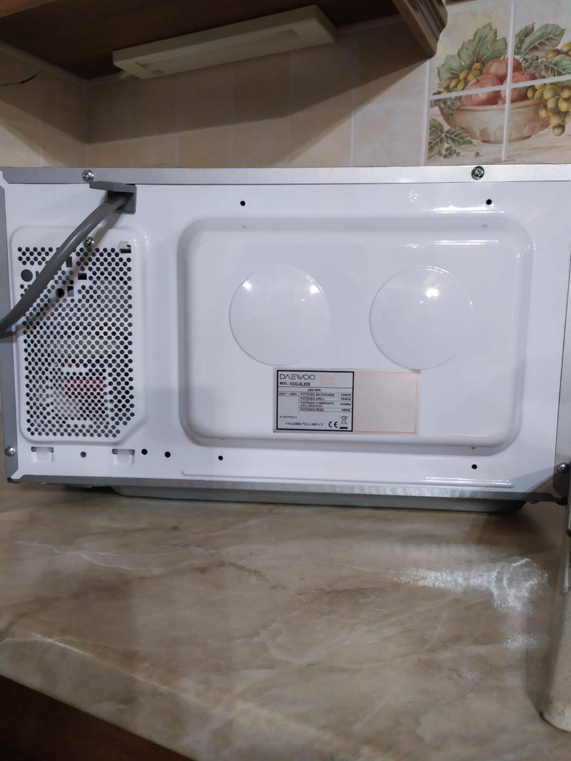 Fornetto microonde DAEWOO KOG-6L65S