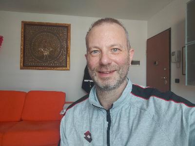 UOMO INDIPENDENTE CERCA RELAZIONE SERIA E RISPETTOSA 