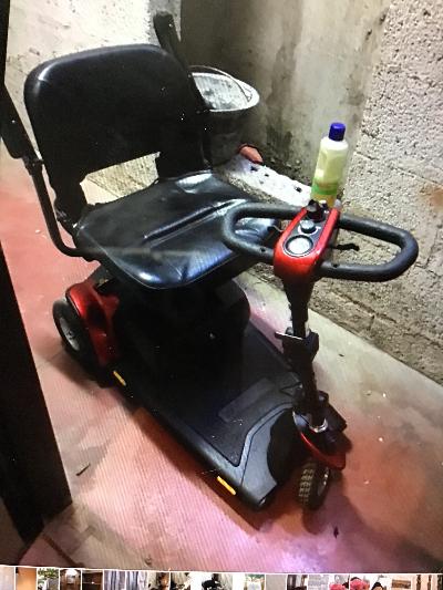 Vendo scooter minireale