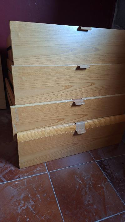 Armadio in legno 4 ante